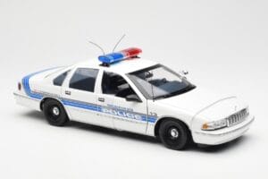 Chevrolet Caprice Sebring Politi UT Models 1:18 21029 Metal — billede 4 af 6