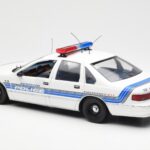 Chevrolet Caprice Sebring Politi UT Models 1:18 - image 5 of 6