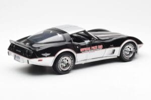 Chevrolet Corvette C3 Pace Car Indianapolis 500 1978 UT Models 1:18 21070 Metal — billede 2 af 6