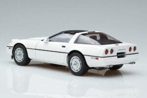 Chevrolet Corvette C4 Hvid AUTOart 1:18 71243 Metal — billede 7 af 8