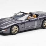 Chevrolet Corvette C5 Cabriolet Lilla Perle Metallic UT Models 1:18