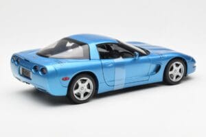 Chevrolet Corvette C5 Blå Metallic UT Models 1:18 21004 Metal — billede 2 af 6