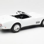 Chevrolet Corvette C3 Cabriolet Can-Am Hvid Norev 1:18 - image 2 of 6