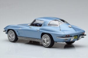 Chevrolet Corvette C2 Sting Ray Blå Norev 1:18 189050 Metal — billede 5 af 6