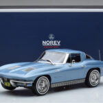 Chevrolet Corvette C2 Sting Ray Blå Norev 1:18 - image 6 of 6