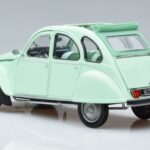 Citroen 2CV 6 Club Grøn Norev 1:18 181486 Metal - image 6 of 7