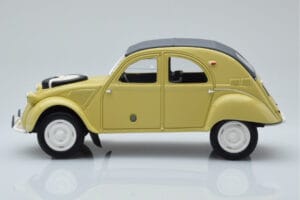 Citroen 2CV Sahara Gul Otto 1:18 OT1027 Resin — billede 3 af 6