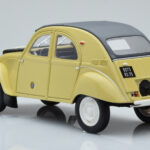 Citroen 2CV Sahara Gul Otto 1:18 - image 5 of 6