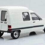 Citroen C15 D Hvid Otto 1:18 - image 2 of 6