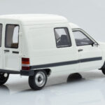 Citroen C15 E Hvid Otto 1:18 - image 2 of 6