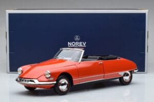 Citroen DS19 Cabriolet Norev 1:18 181599 Metal — billede 7 af 7