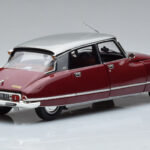 Citroen DS23 Pallas Rød Norev 1:18 - image 3 of 7