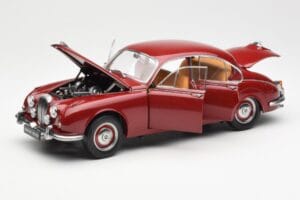 Daimler 250 V8 Rød Paragon 1:18 PA-98312 Metal — billede 2 af 8