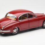 Daimler 250 V8 Rød Paragon 1:18 PA-98312 - image 3 of 8