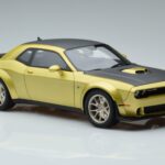 Dodge Challenger R/T Scat Pack Widebody 50 års Jubilæum GT Spirit 1:18 GT411 Resin - image 4 of 6