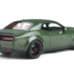 Dodge Challenger R/T SCAT Pack Widebody Grøn GT Spirit 1:18 - image 2 of 5