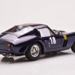 Ferrari 250 GTO Monterey Historic Races Laguna Seca 2004 CMC 1:18 - image 2 of 7