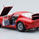 Ferrari 250 GTO Rød Kyosho 1:18 - image 5 of 10