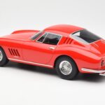 Ferrari 275 GTB Rød CMR 1:18 CMR033 - image 5 of 6