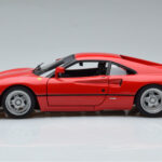 Ferrari 288 GTO Rød Hot Wheels 1:18 - image 4 of 10