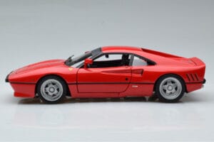 Ferrari 288 GTO Rød Hot Wheels 1:18 J8248-0510 Metal — billede 4 af 10