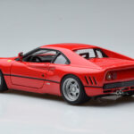 Ferrari 288 GTO Rød Hot Wheels 1:18 - image 6 of 10