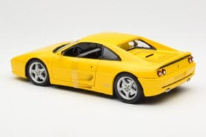 Ferrari F355 Berlinetta Gul UT Models 1:18 180074021 Metal — billede 5 af 6