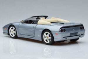 Ferrari F355 Spider Hot Wheels 1:18 23907 Metal — billede 6 af 7