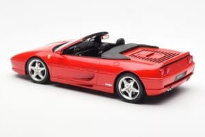 Ferrari F355 Spider Rød GT Spirit 1:18 GT453 Resin — billede 5 af 6