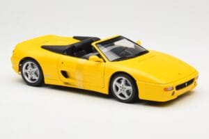 Ferrari F355 Spider Gul UT Models 1:18 180074031 Metal — billede 4 af 6