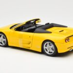 Ferrari F355 Spider Gul UT Models 1:18 - image 5 of 6