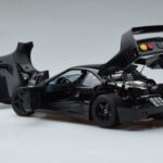 Ferrari F40 Lightweight Sort Kyosho 1:18 - image 6 of 12