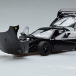 Ferrari F40 Lightweight Sort Kyosho 1:18 - image 9 of 12