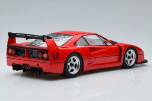 Ferrari F40 LM Rød GT Spirit 1:18 GT388 Resin — billede 2 af 6