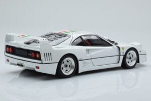 Ferrari F40 Perlevid Italy Kyosho 1:18 08416PWT-G Metal — billede 3 af 8