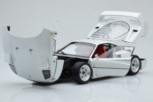 Ferrari F40 Perlevid Kyosho 1:18 08416PW-G Metal — billede 2 af 8