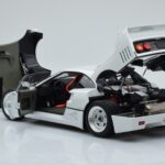 Ferrari F40 Perlevid Kyosho 1:18 - image 5 of 8
