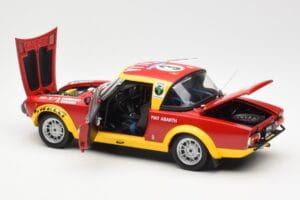 Fiat 124 Abarth #3 Barbasio / Sodano East African Safari Rally 1974 Sun Star 1:18 4952 Metal — billede 5 af 8