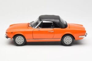 Fiat 124 BS Orange Sun Star 1:18 4906 Metal — billede 4 af 8