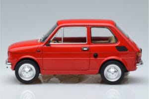 Fiat 126 Rød MCG 1:18 MCG18323 Metal — billede 3 af 6