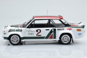 Fiat 131 Abarth Alitalia #2 W. Röhrl / C. Geistdörfer Rally Monte Carlo 1978 Kyosho 1:18 08376G Metal — billede 4 af 10