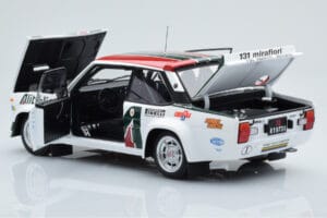 Fiat 131 Abarth Alitalia #2 W. Röhrl / C. Geistdörfer Rally Monte Carlo 1978 Kyosho 1:18 08376G Metal — billede 5 af 10