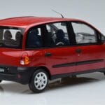 Fiat Multipla Otto 1:18 OT420 Resin - image 2 of 6
