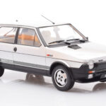 Fiat Ritmo TC 125 Abarth Sølv MCG 1:18 - image 4 of 6
