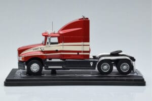 Ford Aeromax Rød IXO 1:43 TR108 Metal — billede 3 af 6