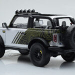 Ford Bronco RTR Iconic Sølv GT Spirit 1:18 - image 5 of 6