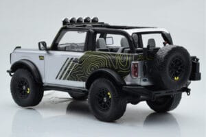 Ford Bronco RTR Iconic Sølv GT Spirit 1:18 GT404 Resin — billede 5 af 6