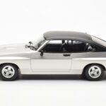 Ford Capri Mk2 X-Pack Sølv MCG 1:18 - image 3 of 6