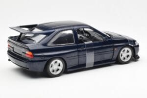 Ford Escort RS Cosworth Blå Metallic UT Models 1:18 180082101-R1 Metal — billede 5 af 6