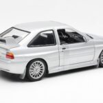 Ford Escort RS Cosworth Gadebil Sølv UT Models 1:18 - image 5 of 6